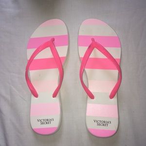 ⬇️BUY ONE GET ONE FREE!! Flip Flops